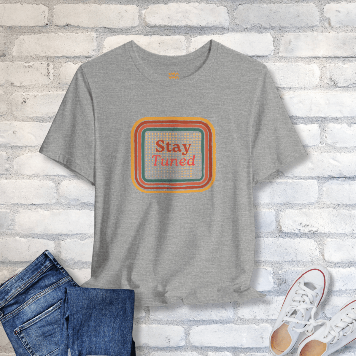 Stay Tuned T-Shirt - Tempo Tribe